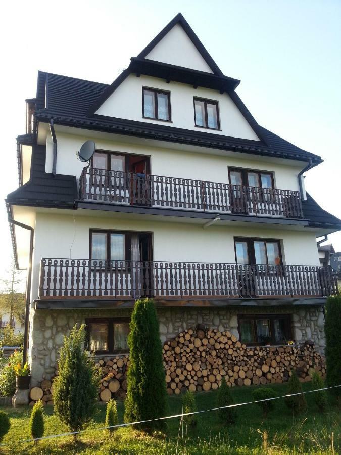 Pokoje Goscinne U Ady Jurgów エクステリア 写真